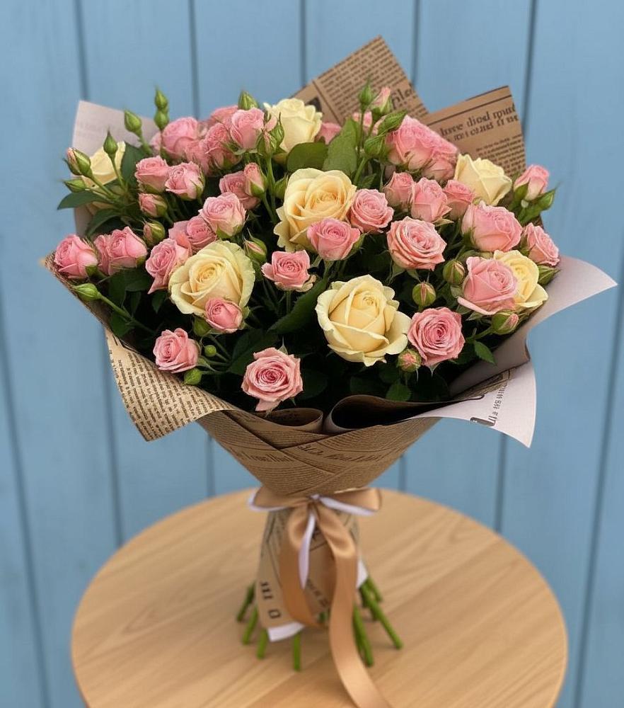 Букет цветов из: Розы в Искателей